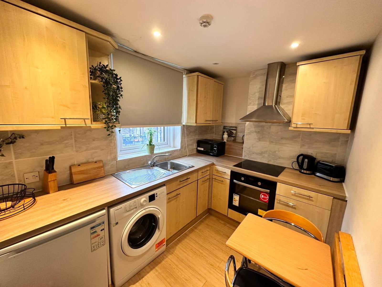 Bright Family Studio In Central Appartamento